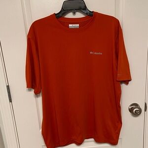 Columbia Men's Rust Short Sleeve Tee
